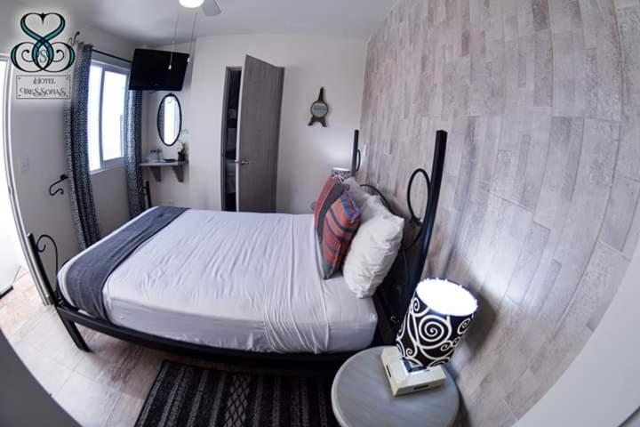 Hotel Tres Sofias Querétaro Екстериор снимка