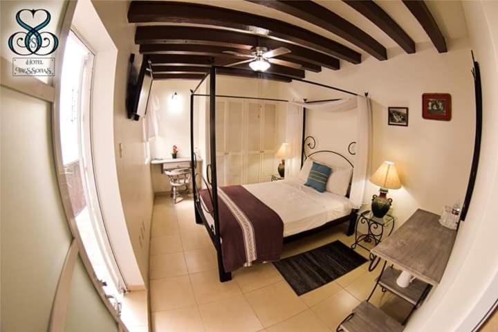 Hotel Tres Sofias Querétaro Екстериор снимка