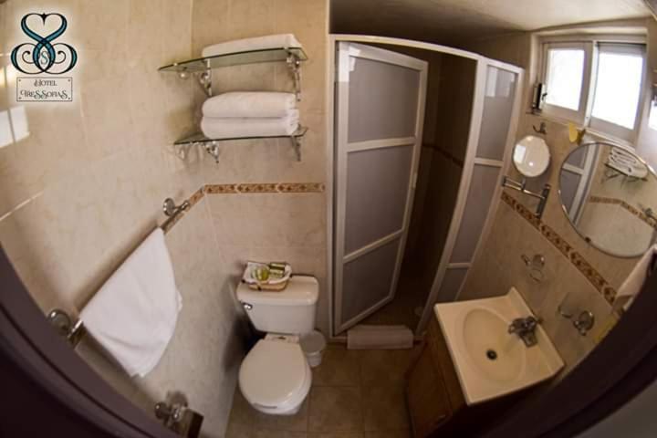 Hotel Tres Sofias Querétaro Екстериор снимка